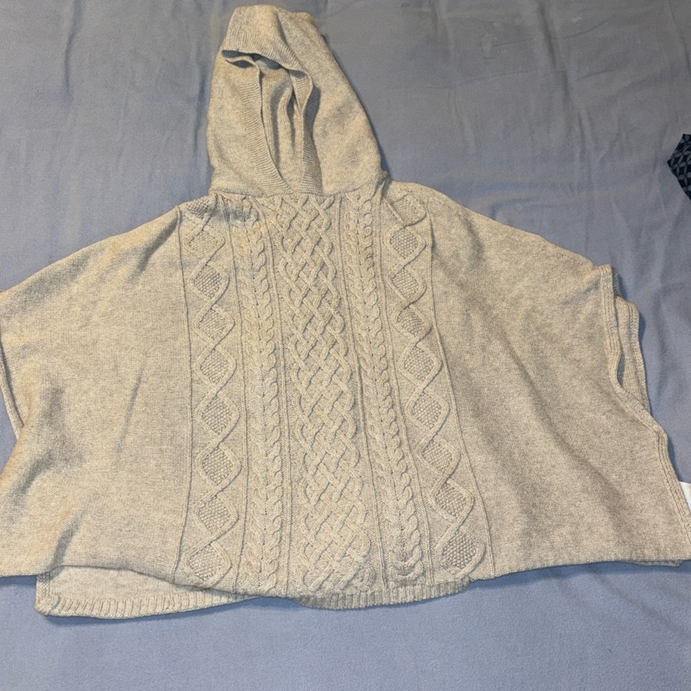 Gap kids poncho size medium